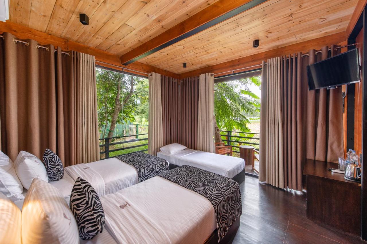 Atha Resort Sigiriya Exteriér fotografie Deluxe Room